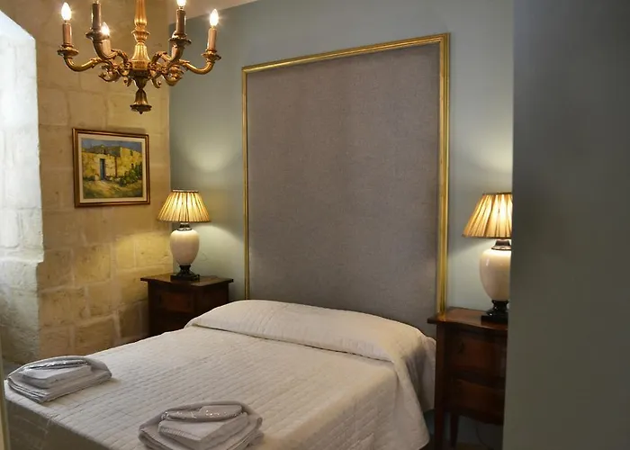 サリー ポート スイーツ バレッタ